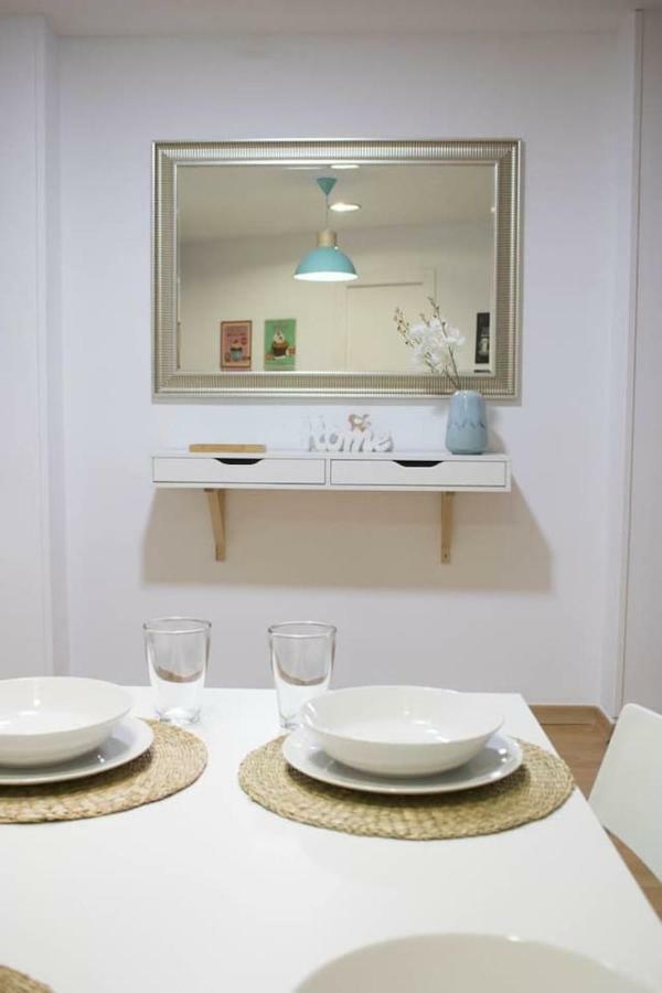 Apartamento Reyes Catolicos Lägenhet Almería Exteriör bild
