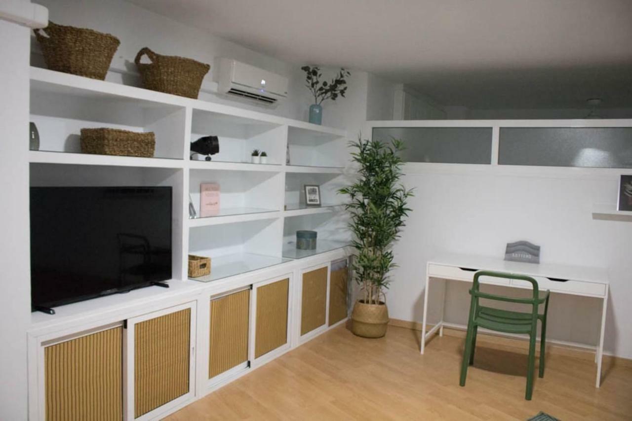 Apartamento Reyes Catolicos Lägenhet Almería Exteriör bild