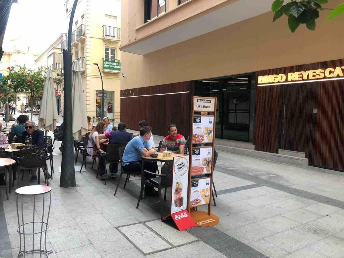 Apartamento Reyes Catolicos Lägenhet Almería Exteriör bild